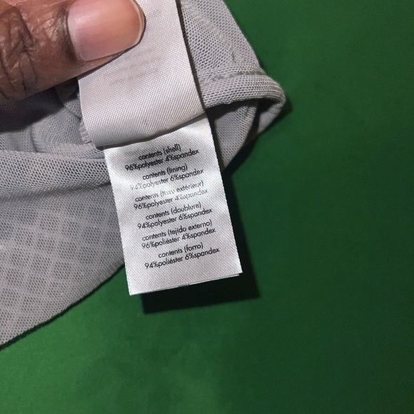 NWT WeWoreWhat Elegant White Mesh Rhinestone Skirt size 4 - Picture 10 of 10